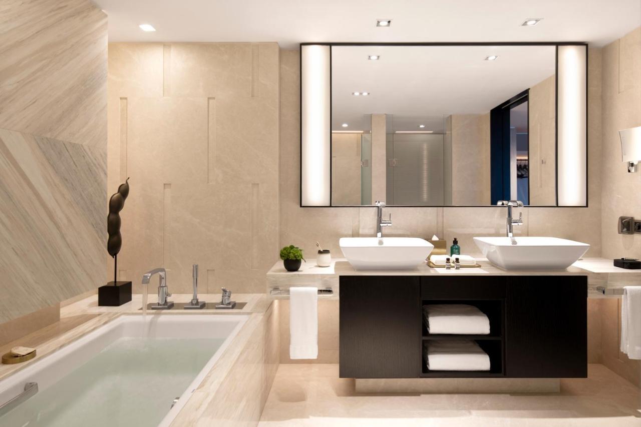 New World Shenyang Hotel Екстер'єр фото